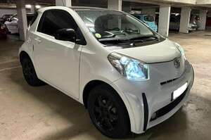 Toyota iQ