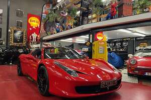 Ferrari F 458