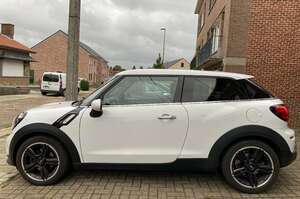 MINI Paceman