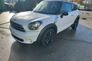 MINI Paceman