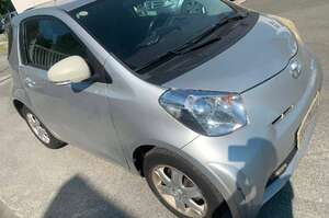 Toyota iQ