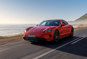 Porsche Taycan (2026) avec E-Shift : ça change presque tout !