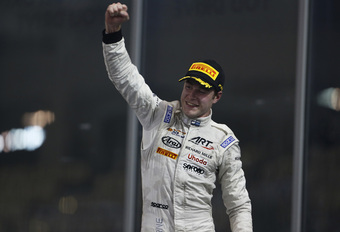 Kampioen Stoffel Vandoorne wint in Abu Dhabi al zijn zevende GP2-race van het seizoen - Update #1