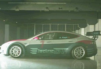 Tesla Model S EGT: eerste competitie-Tesla officieel onthuld #1