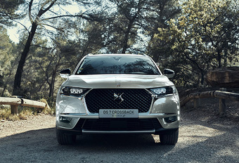 DS 7 Crossback E-Tense 4x4 : le premier hybride rechargeable #1