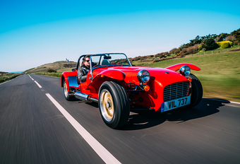 Caterham Super Seven 1600 neemt je mee naar de Seventies #1