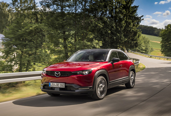 Mazda MX-30 e-Skyactiv (2020) #1