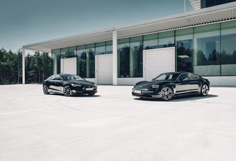 Porsche Taycan 4S vs Tesla Model S Long Range #1