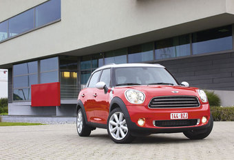 MINI COUNTRYMAN COOPER D #1