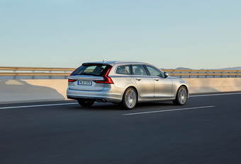 Volvo V90 D5 AWD (2016) #1
