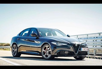 Het Milanese merk beleeft een klinkende comeback met de Giulia, die opnieuw aanknoopt met de roots en zich profi leert als een echte Alfa Romeo, ook met de nieuwe 2.2 JTDM onder de kap.