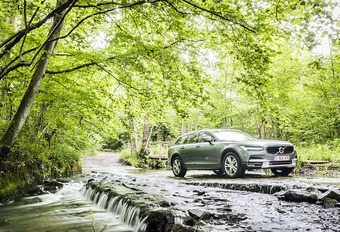 Het hoeft echt geen SUV te zijn, een terreinbreak kan minstens evenveel. AutoWereld doet de test met de Volvo V90 Cross Country D4.