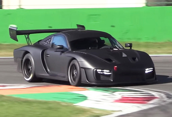 De 77 exemplaren die Porsche van de nieuwe, op de 911 GT2 RS gebaseerde 935 gaat bouwen, zijn niet gehomologeerd voor de openbare weg. Gelukkig zijn er circuits genoeg om de teugels te vieren. Zoals dat van Monza.
