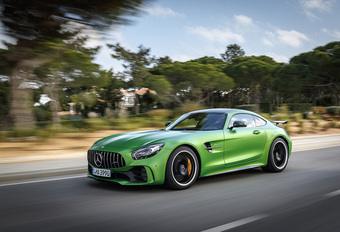 We kunnen ons geen betere plaats bedenken dan het circuit van Portimao om de Mercedes-AMG GT R eens flink over onze knie te leggen. Dit is ons soort groene wagen.