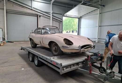 Jaguar coupé