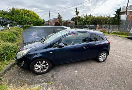 Opel Corsa 1.2i Enjoy
