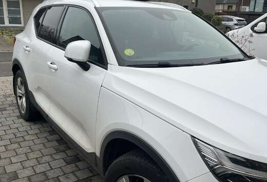 Volvo XC40 2.0 D3 AWD Momentum Geartronic