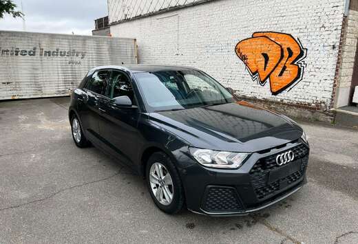 Audi Sportback 25 TFSI Advanced