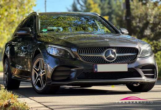 Mercedes-Benz 4-Matic Business Solution