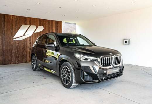 BMW drive 18i M sport, keyless, camera