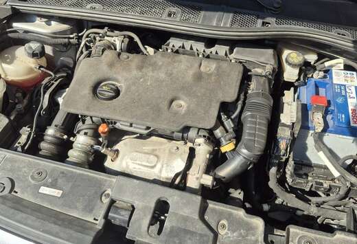 Opel 1.5 Turbo D Elegance S/S (EU6AP)