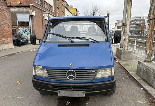 Mercedes-Benz mercedes sprinter.412.Disel normal