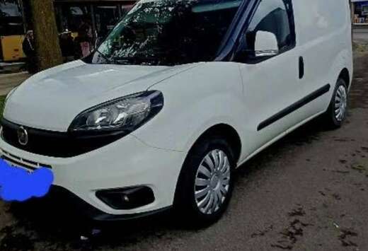 Fiat fiat doblo 14i 3 places attache remorque