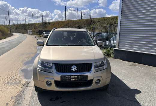 Suzuki 2.0 LUXE  ( UNIQUEMENT EXPORT )
