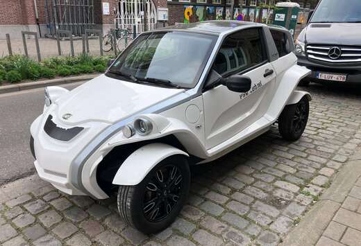 Tazzari EV courb c-zen