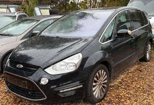Ford S-Max 1.6 Turbo ECOboost Champions Edition