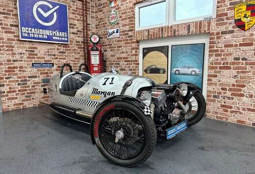 Morgan 3 Wheeler 86cv Edition limité avec volant Bro ...