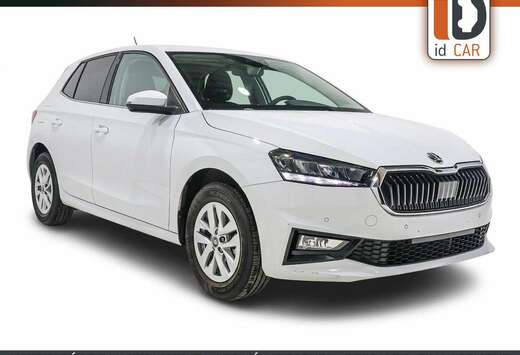 Skoda 1.0 TSI 116 DSG LED CARPLAY CAMERA REGU RADAR J ...