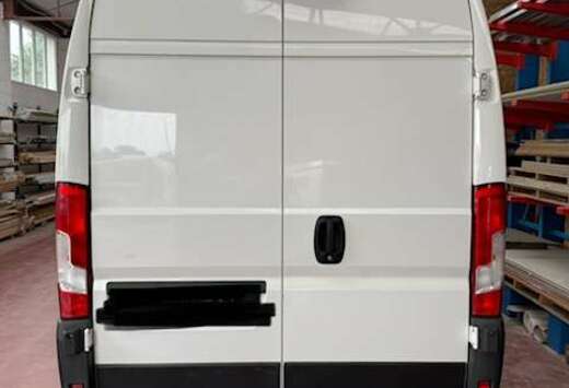 Citroen 2.2 BlueHDi L2H2 Club S
