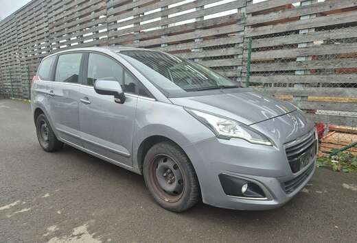 Peugeot 5008 1.6 HDi Allure