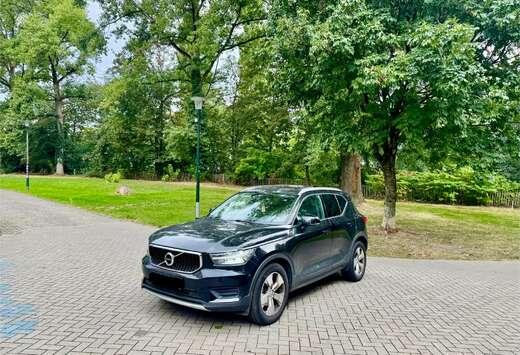 Volvo XC40 2.0 D3 AWD Momentum Pro Geartronic