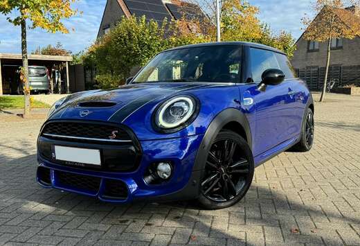 MINI Mini Cooper S - John Cooper Works Trim