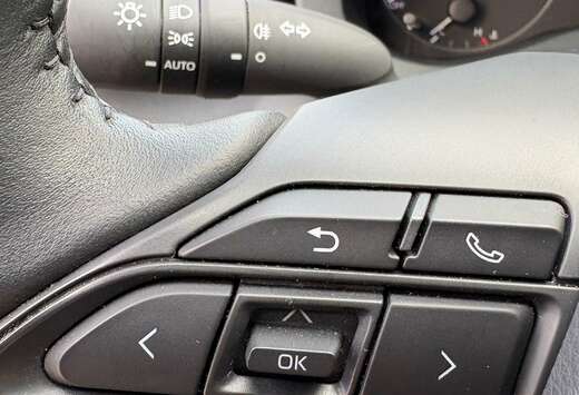 Toyota 1.5i VVT-i HYBRID AT/ DYNAMIC  €16350+/18168 ...