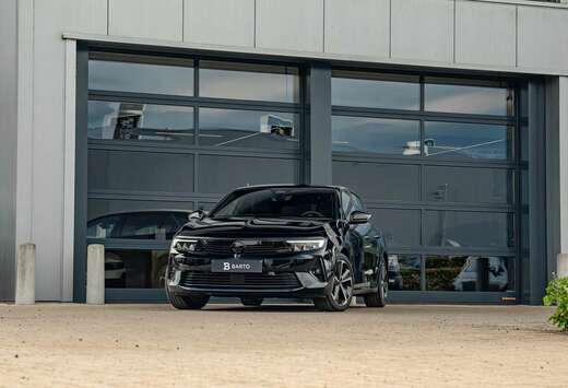 Opel GS  130 PK AT  Afn. Trekhaak  360  Zetelve...