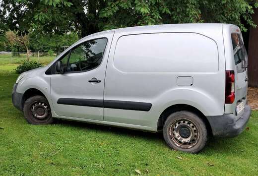 Peugeot 1.6 HDi L2H1 Pack CD Airco 121