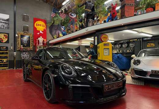 Porsche 911 991.2 Targa 4 GTS