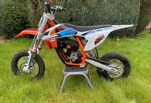 ELECTRIC SX E5