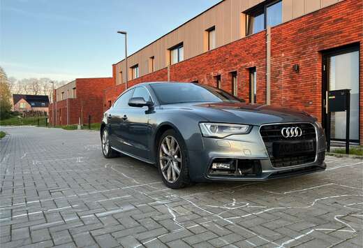 Audi Sportback 3.0 TDi V6 S line DPF Multitronic