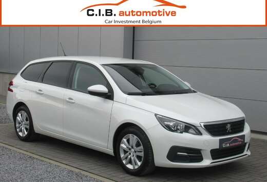 Peugeot 1.5 HDi / Navi / Cruise Control / PDC / ...