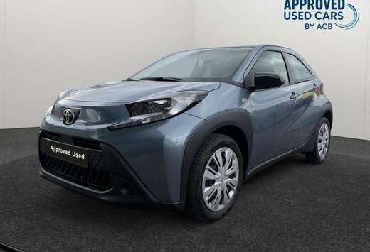 Toyota 1.0 VVT-i Play CVT 5d 53kW