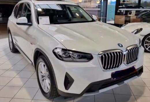 BMW xDrive30e (215 kW)