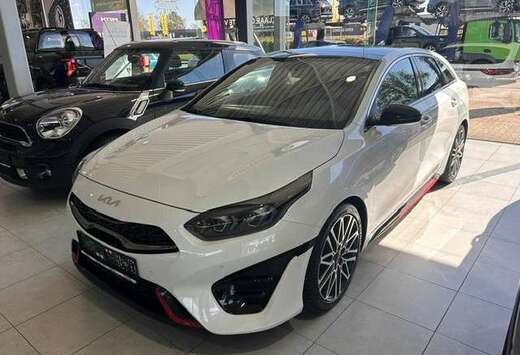 Kia ProCeed GT 1.6 T-GDi GT ISG DCT