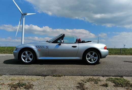 BMW 1.8i