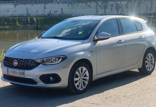 Fiat Tipo 1.3 MultiJet Lounge S navigation