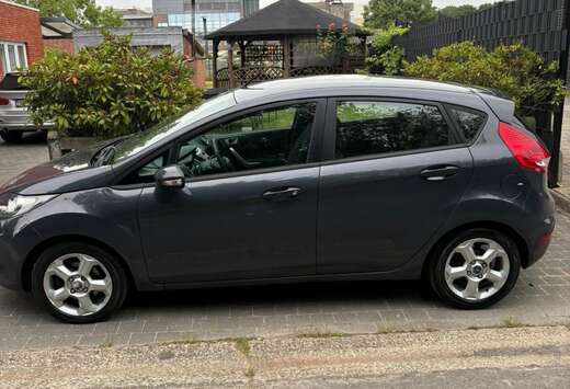 Ford 1.25i Champions Edition