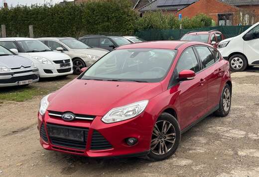 Ford Focus 1.0 2013// 108.000km// Nav// AirCo//